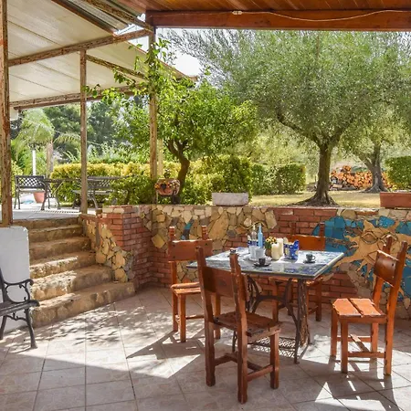 Casa vacanze 3 Bedroom Lovely In