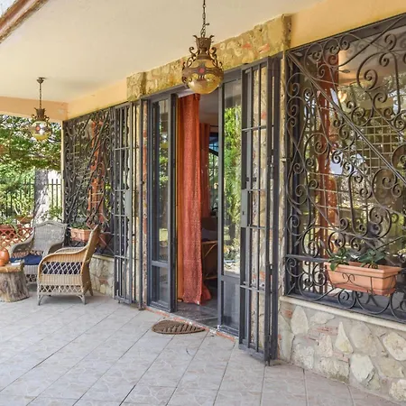 3 Bedroom Lovely In Borgetto