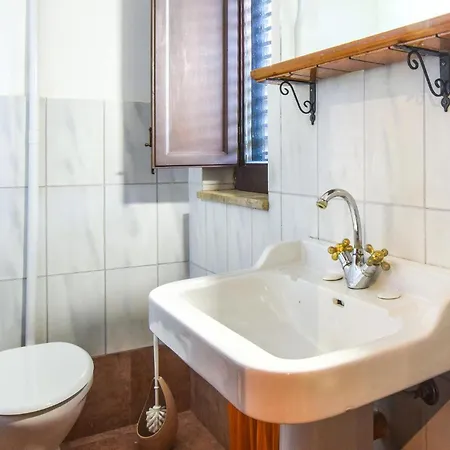 3 Bedroom Lovely In Borgetto