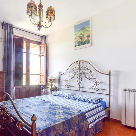 Casa vacanze 3 Bedroom Lovely In Borgetto